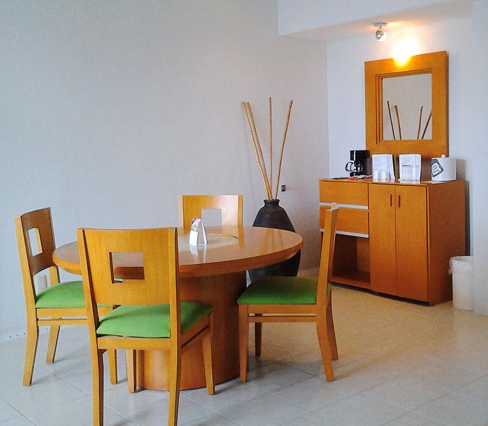Camino Real Manzanillo Hotel ภายนอก รูปภาพ