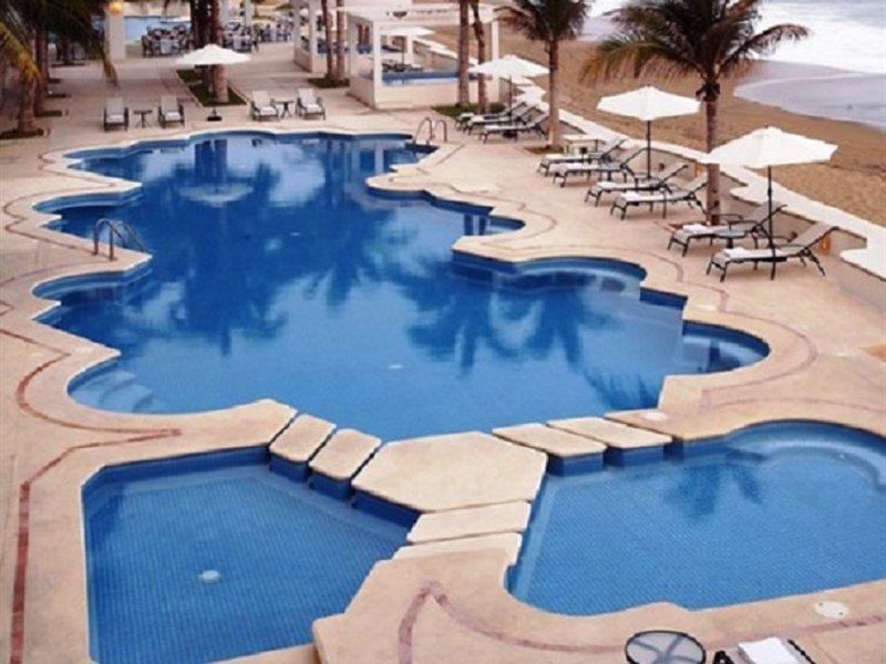 Camino Real Manzanillo Hotel ภายนอก รูปภาพ
