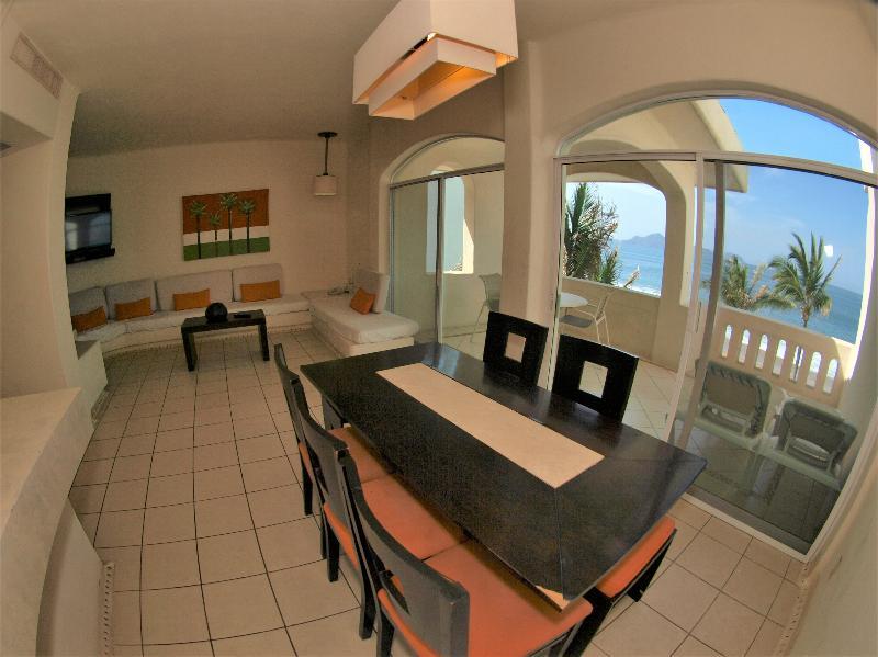 Camino Real Manzanillo Hotel ภายนอก รูปภาพ