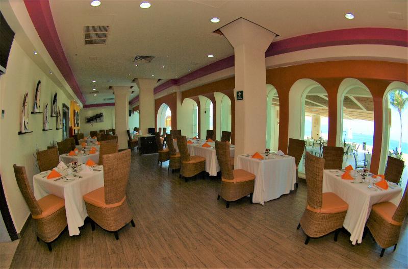 Camino Real Manzanillo Hotel ภายนอก รูปภาพ